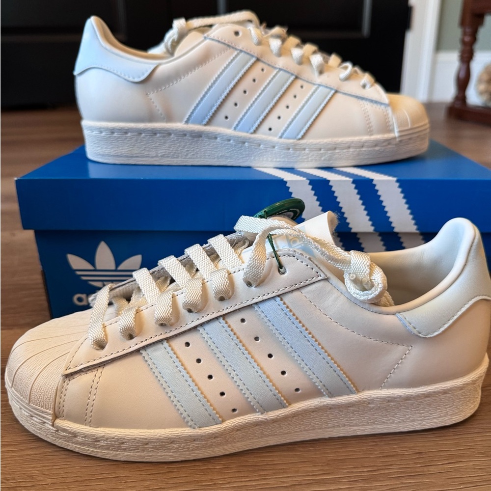 adidas Superstar 82
Cloud White Sky Tint